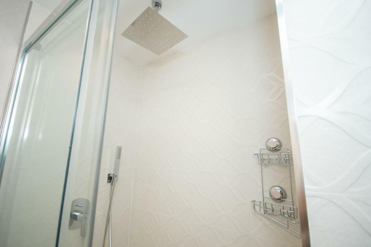 Cubo'S Apartamento Tivoli B3 贝纳尔马德纳 外观 照片